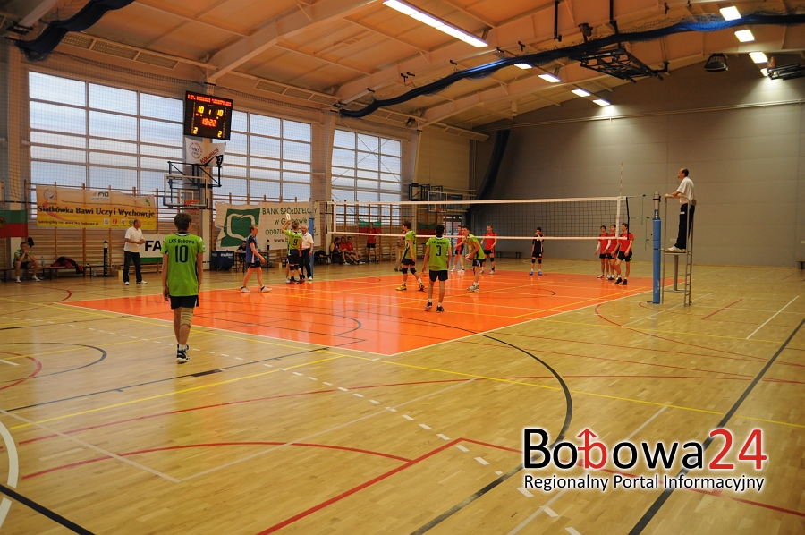 Międzywojewódzki Turniej piłki siatkowej w Bobowej