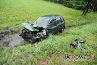 Wypadek ciężarówki z osobówką w Biesnej