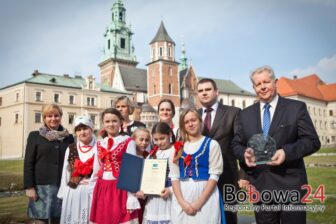 Prestiżowy tytuł Edukacyjna Gmina Małopolski. Nagrodą film o Bobowej