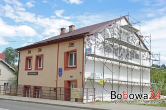 Koronkowy mural nie tylko wizytówką Bobowej