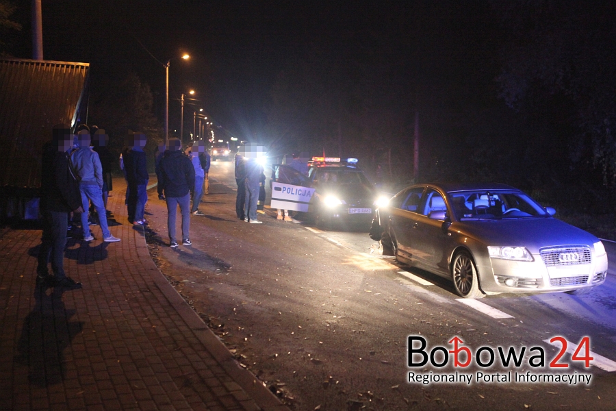 Urwane koło i BMW w krzakach finał nocnej kolizji Bobowa24
