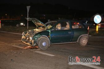 Nieprzyjemna kolizja na skrzyżowaniu dróg wojewódzkich