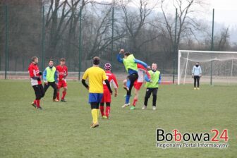Seniorzy KS Bobowa rozpoczynają rundę wiosenną od porażki
