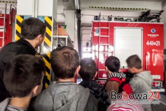 Uczniowie z Sędziszowej zwiedzili Komendę PSP w Gorlicach
