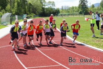 Bobowski stadion doceniają w całym powiecie! Powiatowe zawody lekkoatletyczne