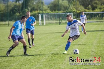 KS Bobowa zagrała całym sercem z Glinikiem przy pełnych trybunach