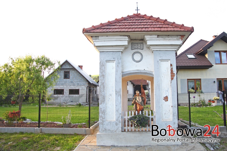 Kapliczka w Wilczyskach z kolejną dotacją od małopolskich radnych