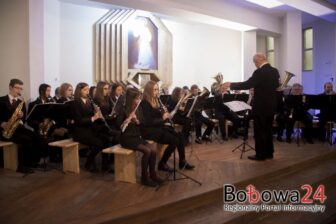 Koncert charytywny orkiestry dętej w Siedliskach (gmina Bobowa) na rzecz chorego Tomka!