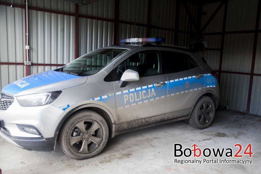 Policjanci z komisariatu w Bobowej mają nowy radiowóz