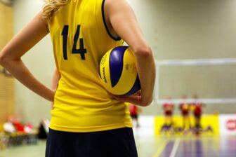 Niezbędne elementy stroju każdego siatkarza