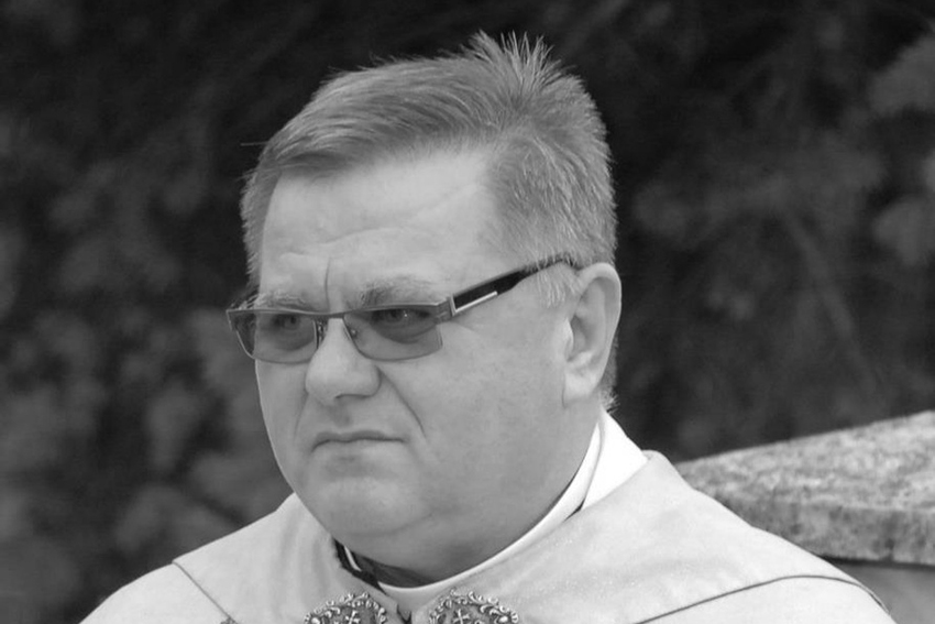 Ks. Roman Kopacz, były katecheta w Bobowej nie żyje. Był zakażony koronawirusem