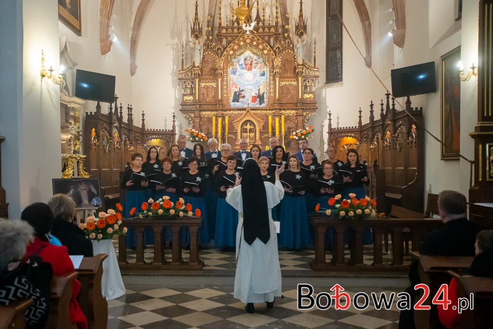 Bobowa: jubileusz 25-lecia działalności świętował chór Cantate Deo