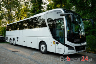 Autobusem na stok. Libropol rusza z kursami feryjnymi