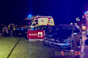Bobowa: wypadek obok stacji paliw Szpila