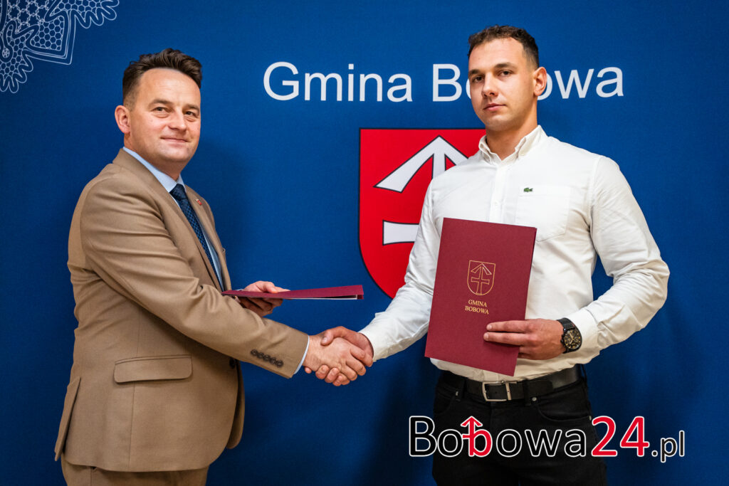 m27-podpisanie-umowy-bobowa-jankowa-plac-zabaw-DSC00589-1024x683