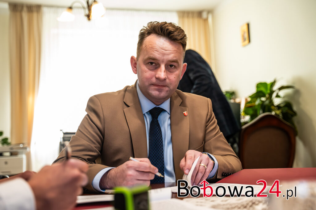 m7-podpisanie-umowy-bobowa-jankowa-plac-zabaw-DSC00507-1024x683