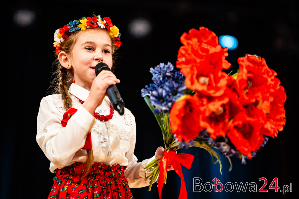 2025-11-06-Bobowa-2-konkurs-piosenki-patriotycznej-12-z-59-1024x683