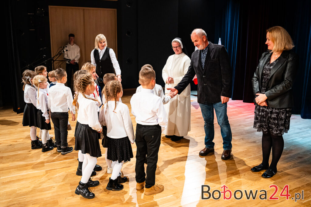 2025-11-06-Bobowa-2-konkurs-piosenki-patriotycznej-31-z-59-1024x683