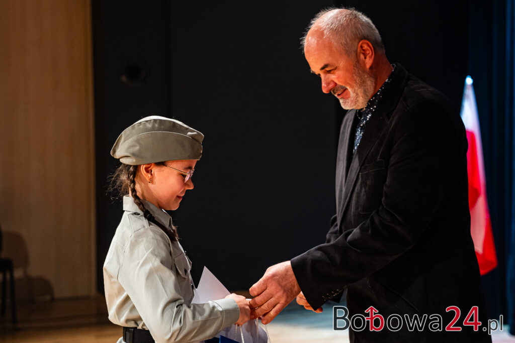 2025-11-06-Bobowa-2-konkurs-piosenki-patriotycznej-48-z-59-1024x683