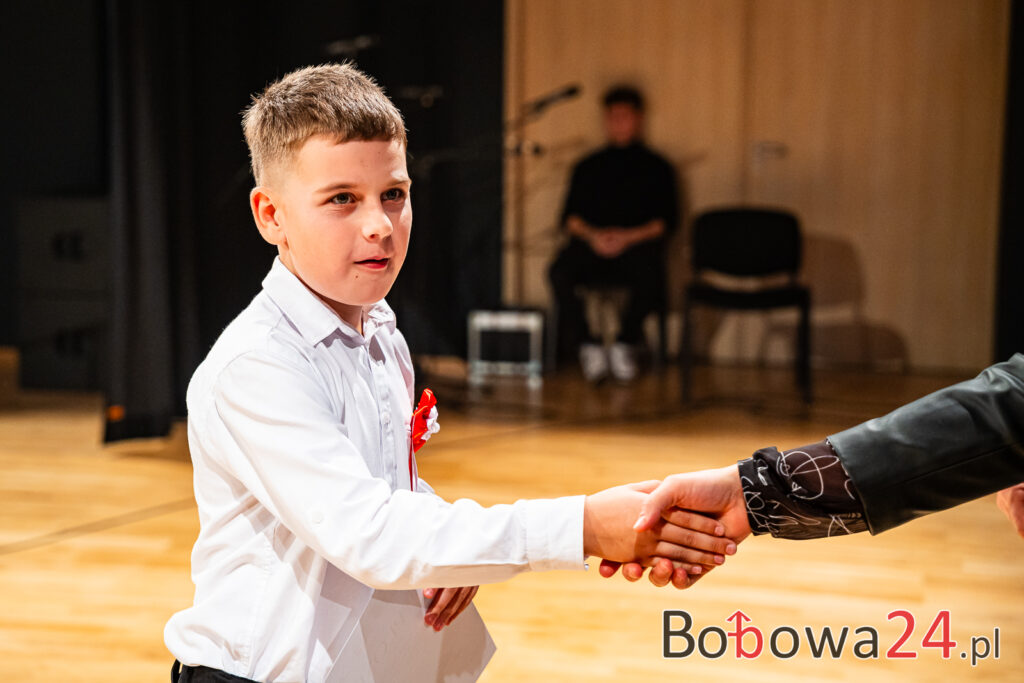 2025-11-06-Bobowa-2-konkurs-piosenki-patriotycznej-49-z-59-1024x683