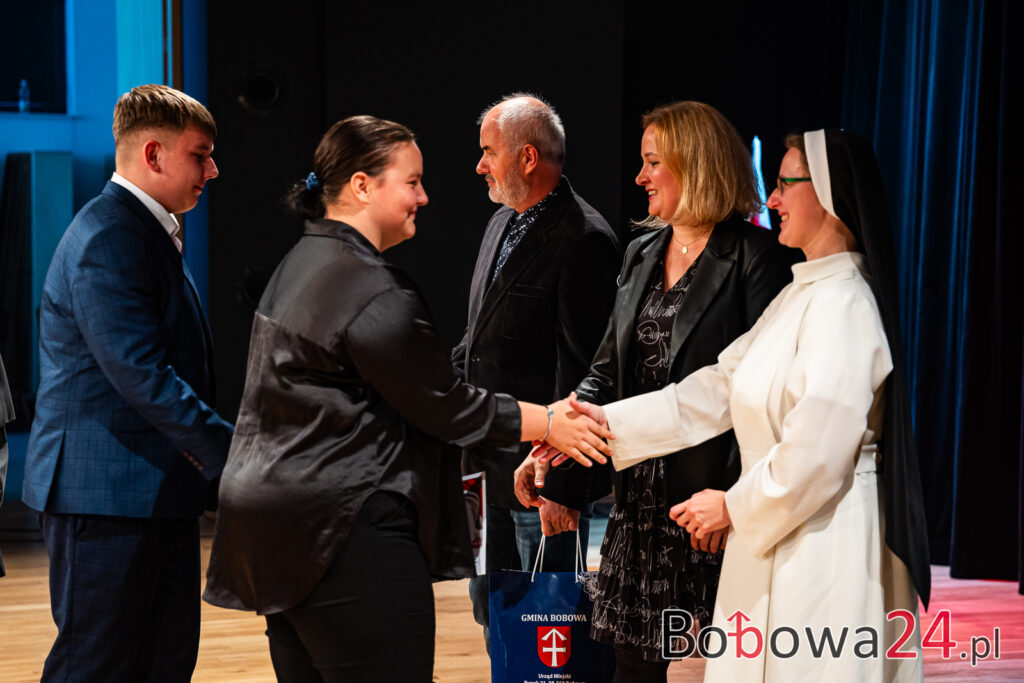 2025-11-06-Bobowa-2-konkurs-piosenki-patriotycznej-55-z-59-1024x683