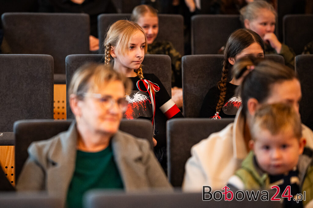 2025-11-06-Bobowa-2-konkurs-piosenki-patriotycznej-6-z-59-1024x683