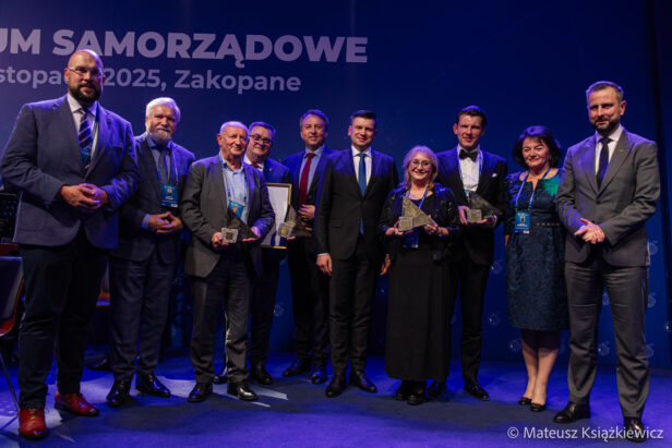 Włodarze z powiatu gorlickiego docenieni na Forum Samorządowym w Zakopanem