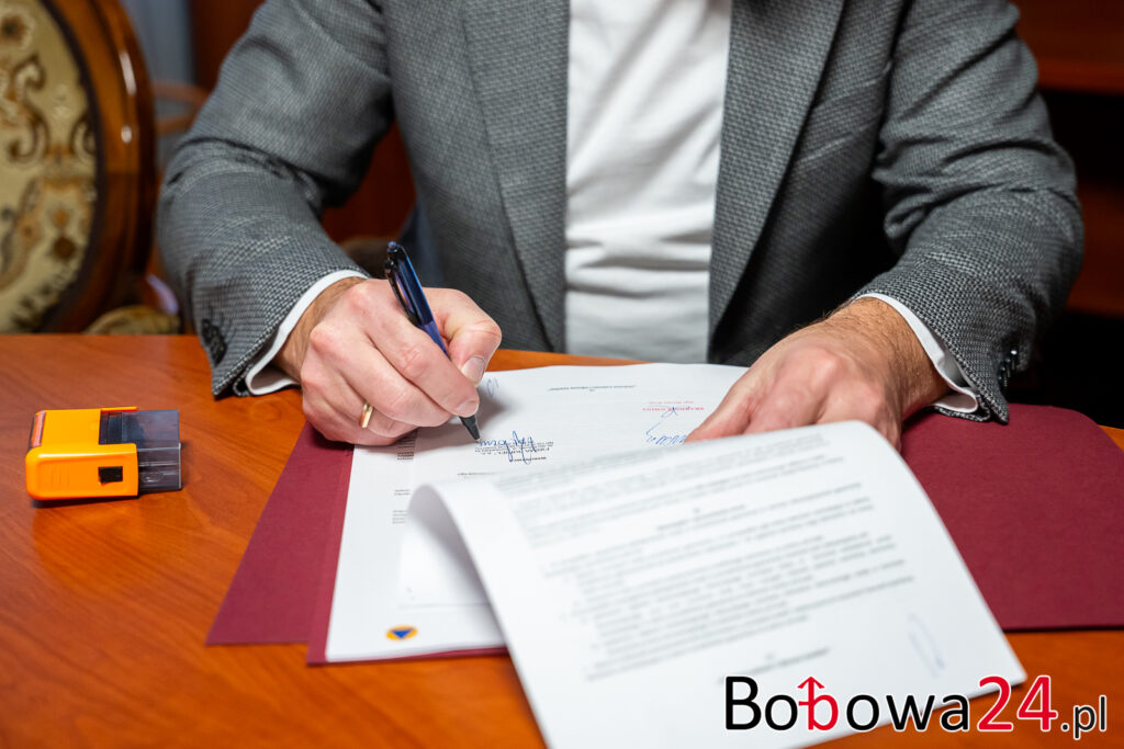 Podpisanie-Umowy-Bobowa-13-1024x683
