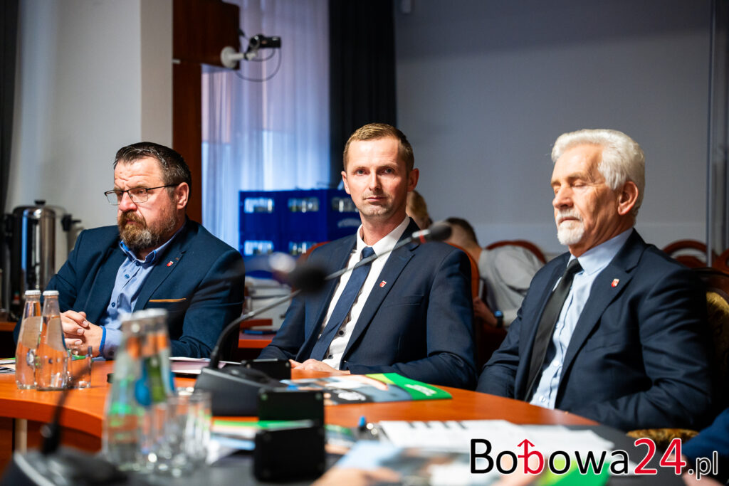 Sesja-Rady-Gminy-Schron-Bobowa-10-1024x683