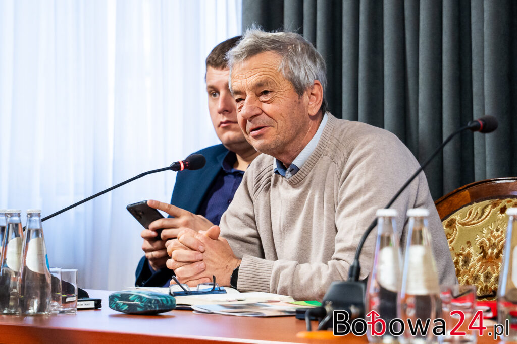 Sesja-Rady-Gminy-Schron-Bobowa-22-1024x683