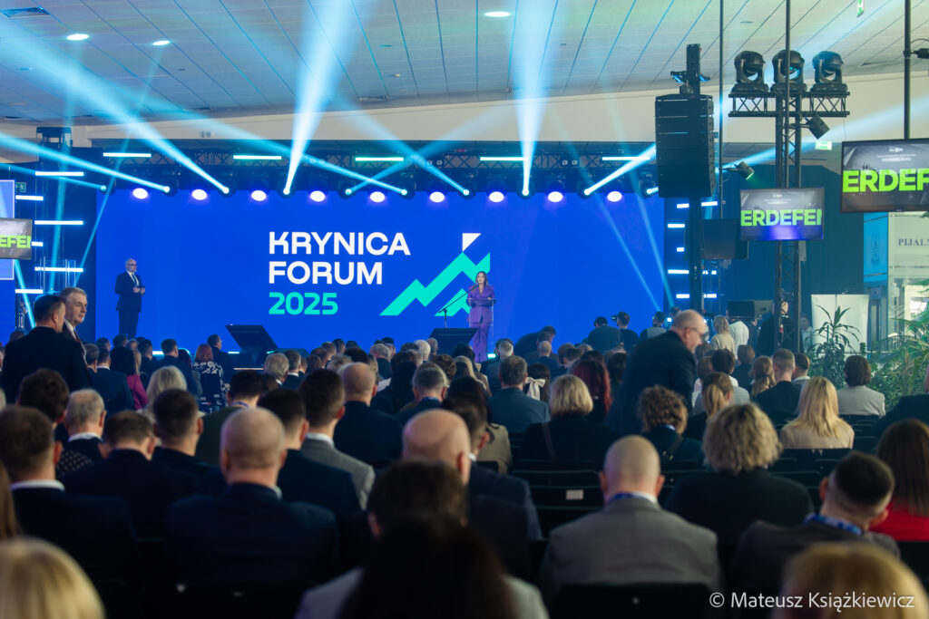 m1-Krynica-Forum-Krynica-Zdroj-5T1A4682-1024x683