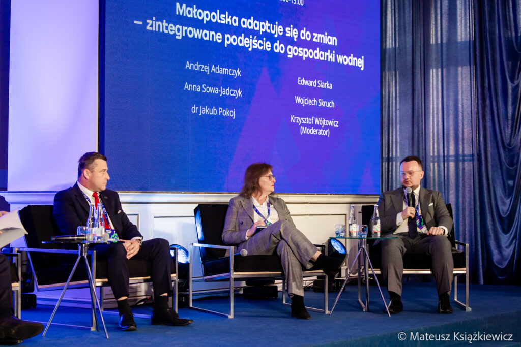 m108-Krynica-Forum-Krynica-Zdroj-5T1A5309-1024x683