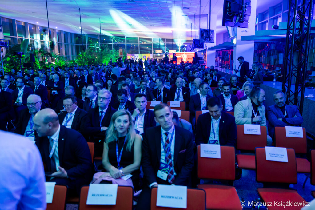 m138-Krynica-Forum-Krynica-Zdroj-5T1A5371-1024x683