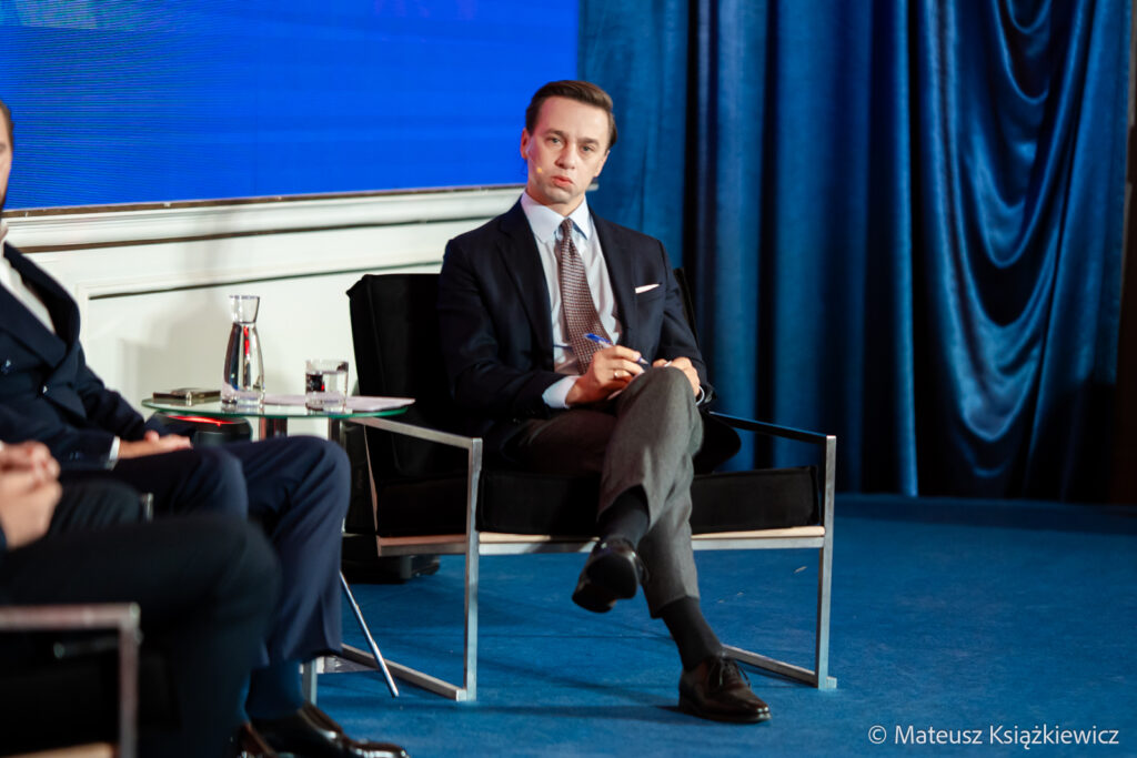 m148-Krynica-Forum-Krynica-Zdroj-MMM08860-1024x683