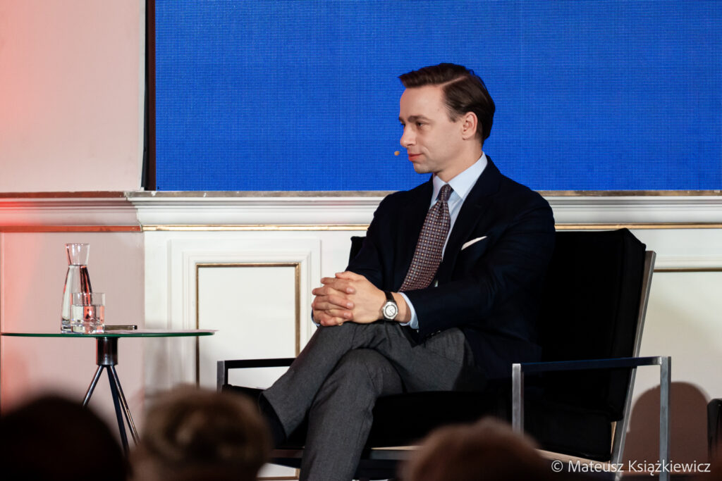 m151-Krynica-Forum-Krynica-Zdroj-MMM08881-1024x683