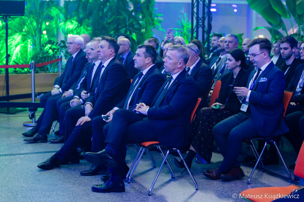 m160-Krynica-Forum-Krynica-Zdroj-5T1A6147-1024x683