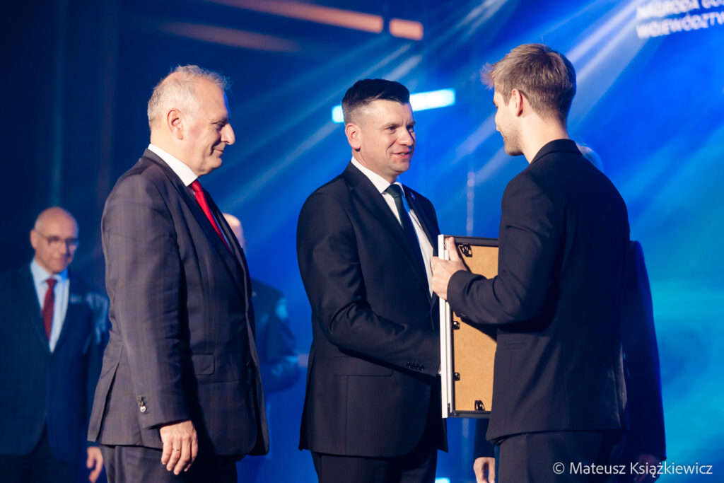 m218-Krynica-Forum-Krynica-Zdroj-5T1A6771-1024x683