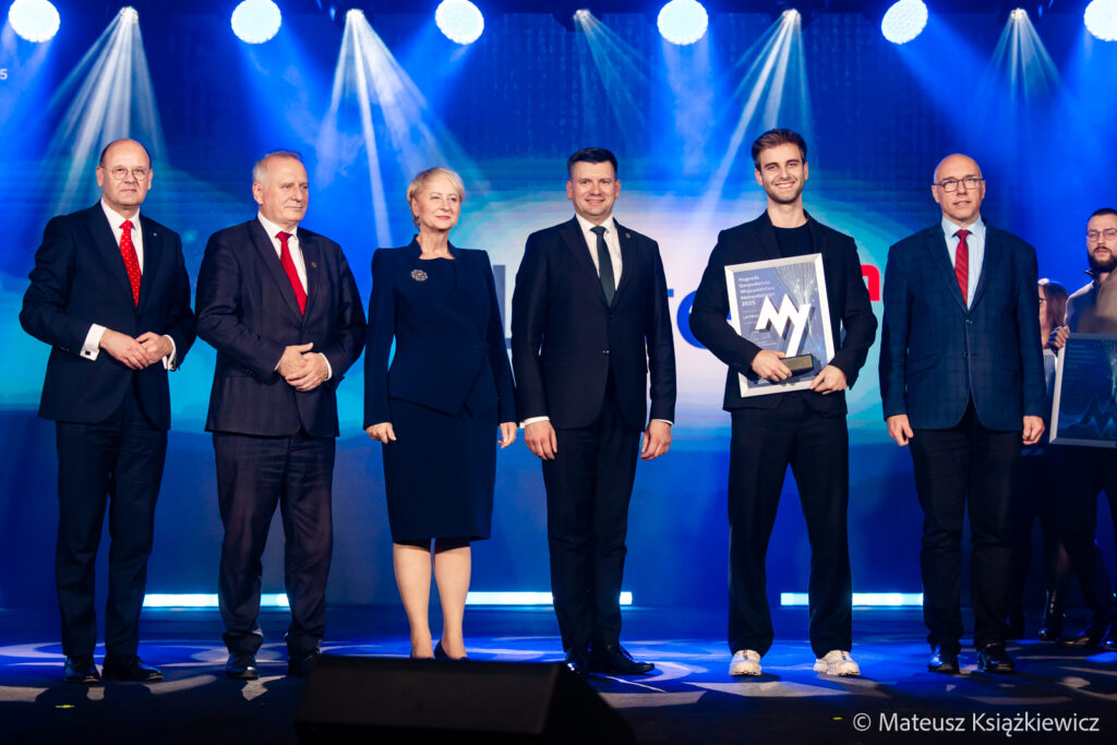 m220-Krynica-Forum-Krynica-Zdroj-5T1A6785-1024x683