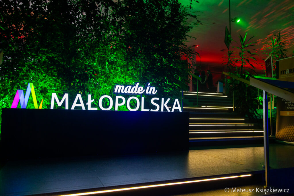 m256-Krynica-Forum-Krynica-Zdroj-5T1A7028-1024x683