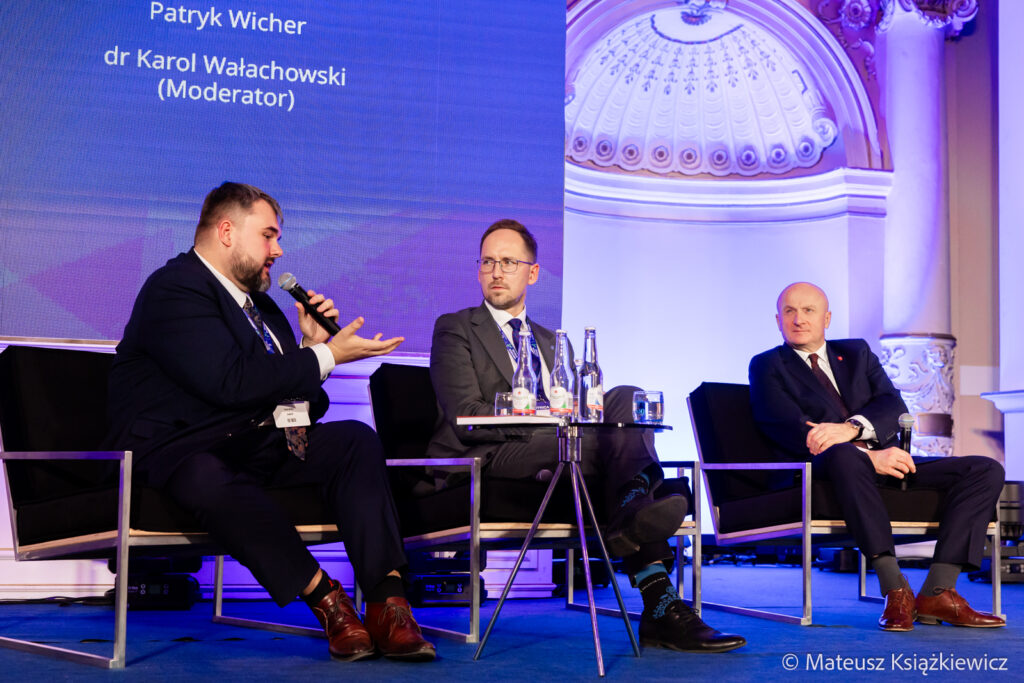 m37-Krynica-Forum-Krynica-Zdroj-5T1A5098-1024x683