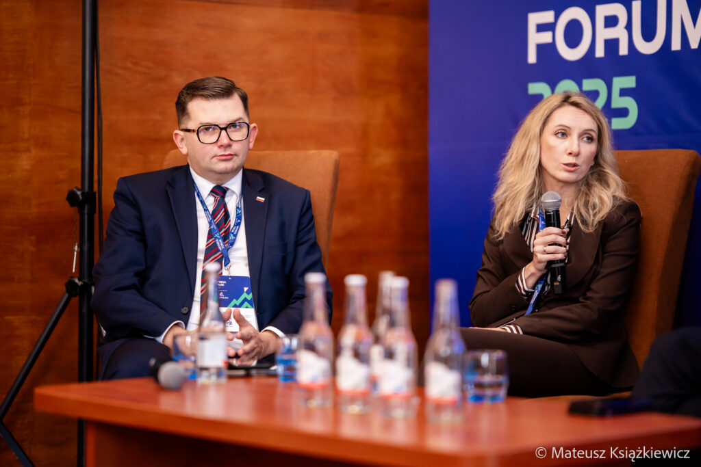 m49-Krynica-Forum-Krynica-Zdroj-MMM08370-1024x683