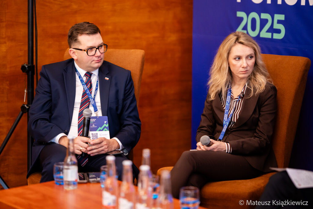 m53-Krynica-Forum-Krynica-Zdroj-MMM08422-1024x683