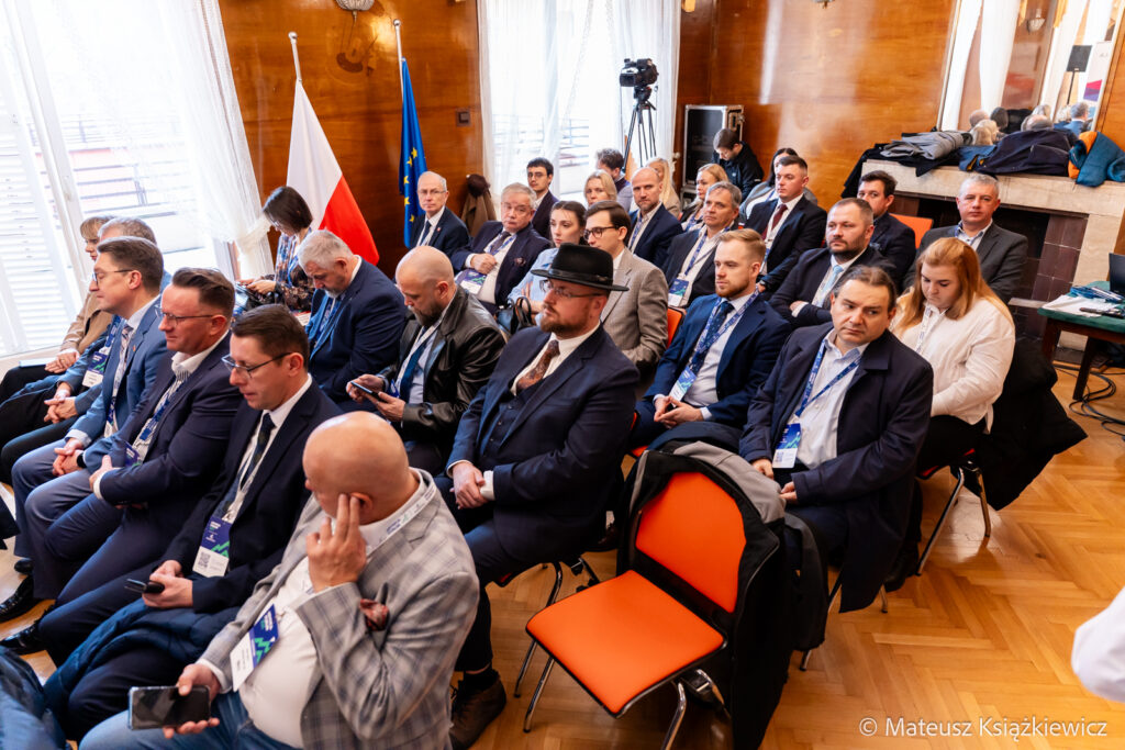 m57-Krynica-Forum-Krynica-Zdroj-MMM08491-1024x683