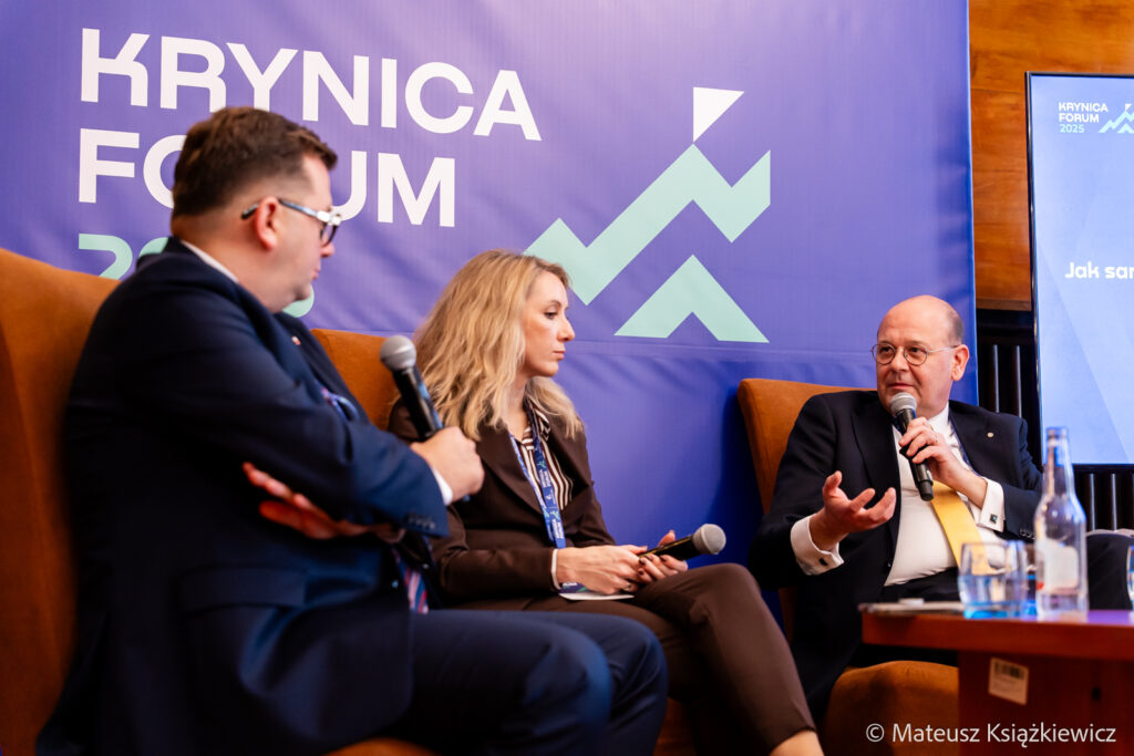 m60-Krynica-Forum-Krynica-Zdroj-MMM08533-1024x683