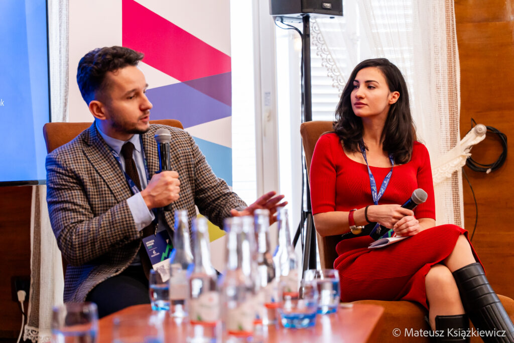 m69-Krynica-Forum-Krynica-Zdroj-MMM08595-1024x683