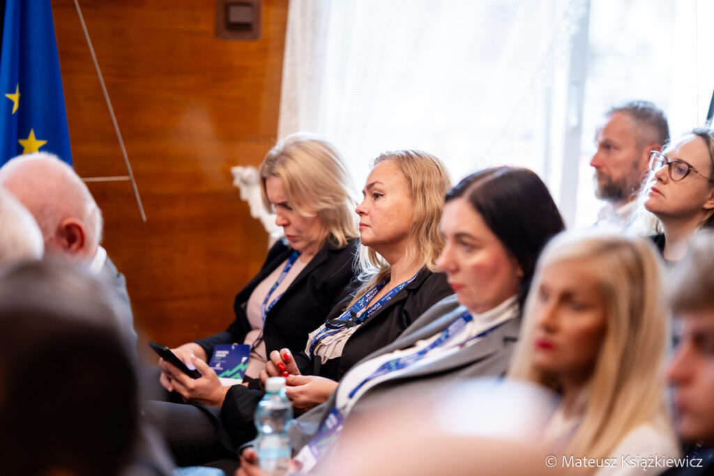 m75-Krynica-Forum-Krynica-Zdroj-MMM08615-1024x683