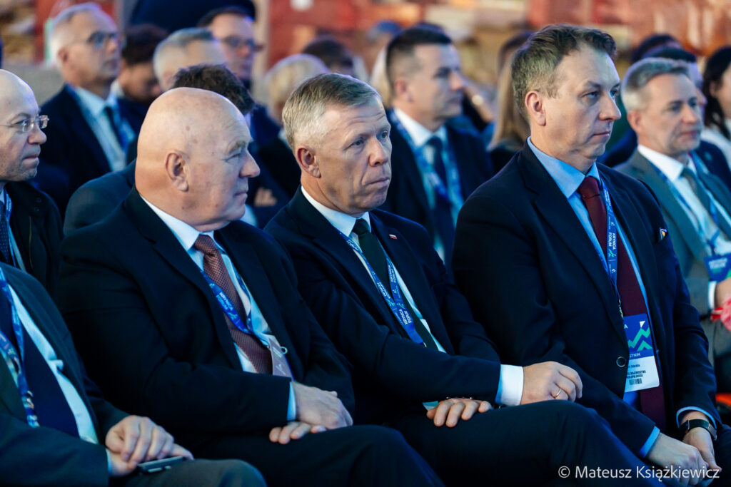 m83-Krynica-Forum-Krynica-Zdroj-MMM08654-1024x683