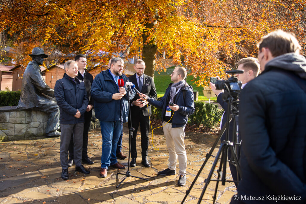 m91-Krynica-Forum-Krynica-Zdroj-5T1A5190-1024x683