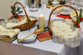 W blasku tradycji i życzliwości – spotkanie opłatkowe w Jankowej