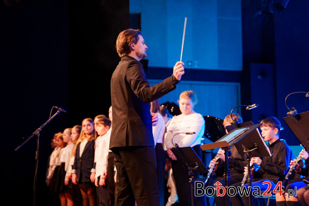 m60-Koncert-szkoly-muzycznej-Bobowa-MMM06495-1024x683